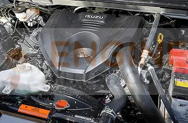 Reconditioned Isuzu engine fitted