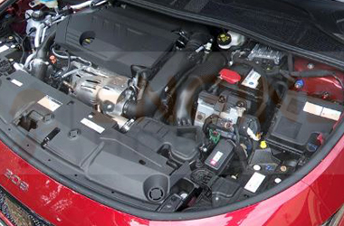 Reconditioned Peugeot 308 Cc engine fitted